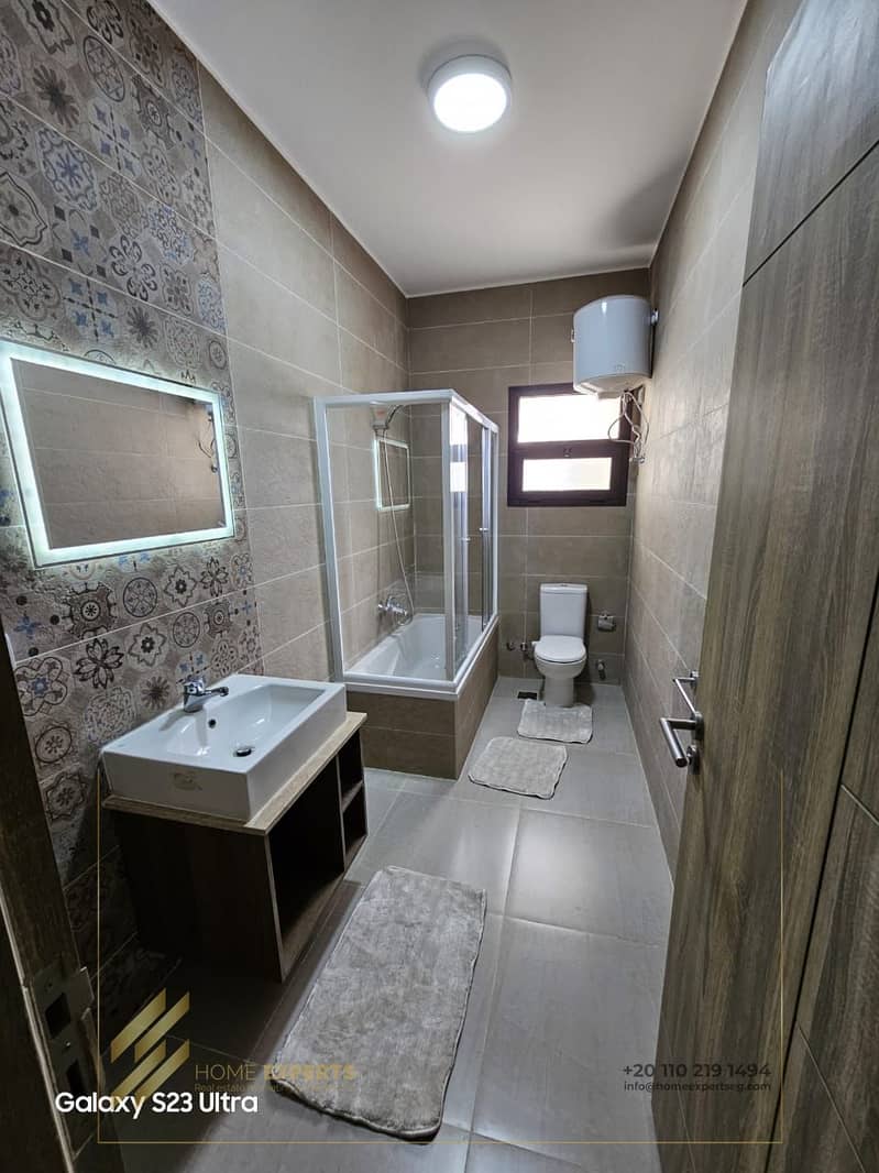 8 58af684f-38e1-4abe-a602-898b3dca4123. jpg