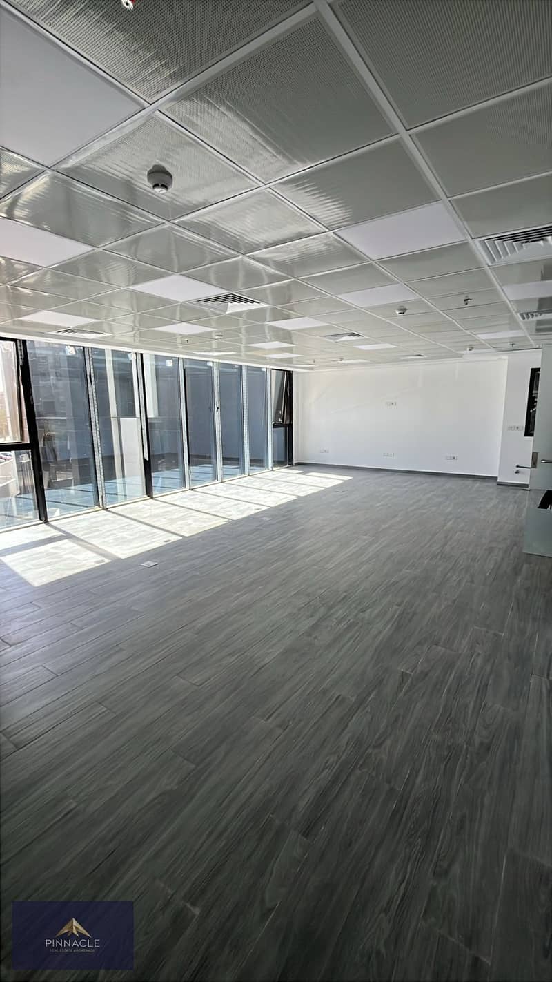 7 WhatsApp Image 2025-10-08 at 18.31. 38_f654082a. jpg