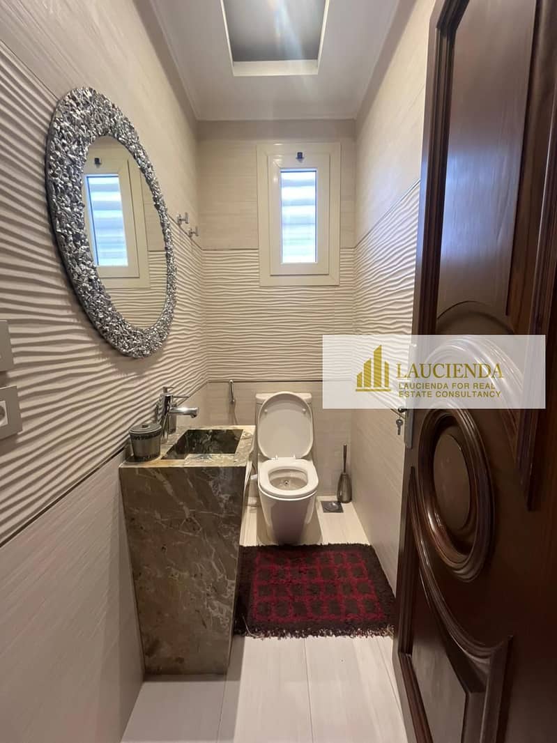 4 WhatsApp Image 2025-10-05 at 12.15. 17 PM (4). jpeg