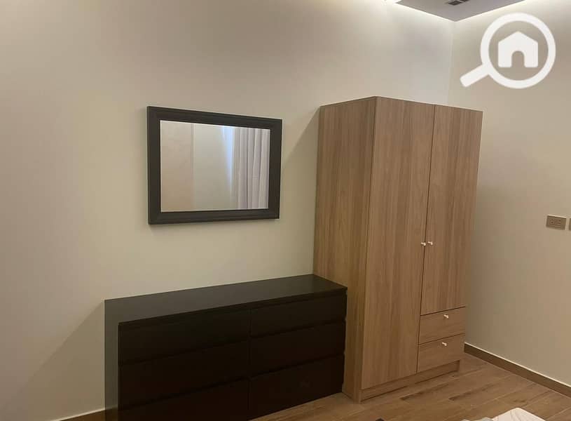 5 WhatsApp Image 2025-10-14 at 4.59. 48 PM (1). jpeg