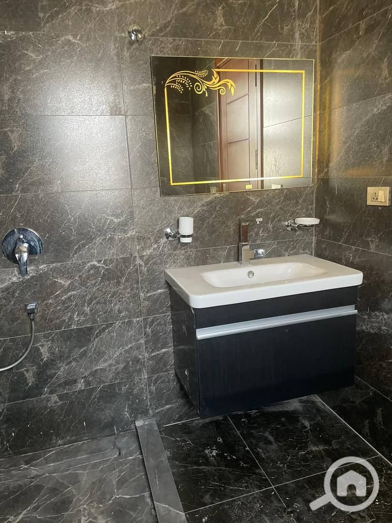 10 WhatsApp Image 2025-10-14 at 4.59. 49 PM. jpeg