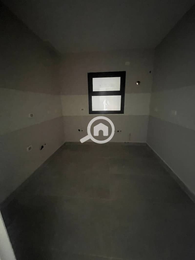 14 dfb029bb-eb23-4a71-84d9-221ecbfaf311. jpg