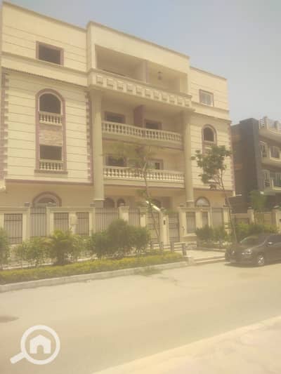 دوبلكس 3 غرف نوم للبيع في مدينة الشروق، القاهرة - 12 HGVHFU. jpg دوبلكس 3 غرف نوم للبيع في مدينة الشروق، القاهرة - 12 HGVHFU. jpg