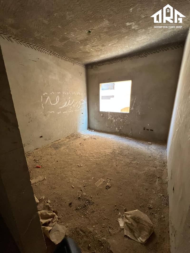 4 WhatsApp Image 2025-10-13 at 4.22. 17 AM (4). jpeg