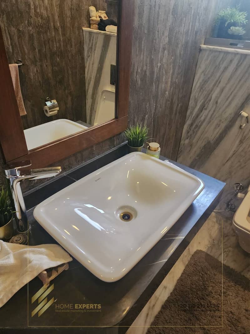 6 07fc13df-a676-40c8-b24d-71eeb94ab2db. jpg