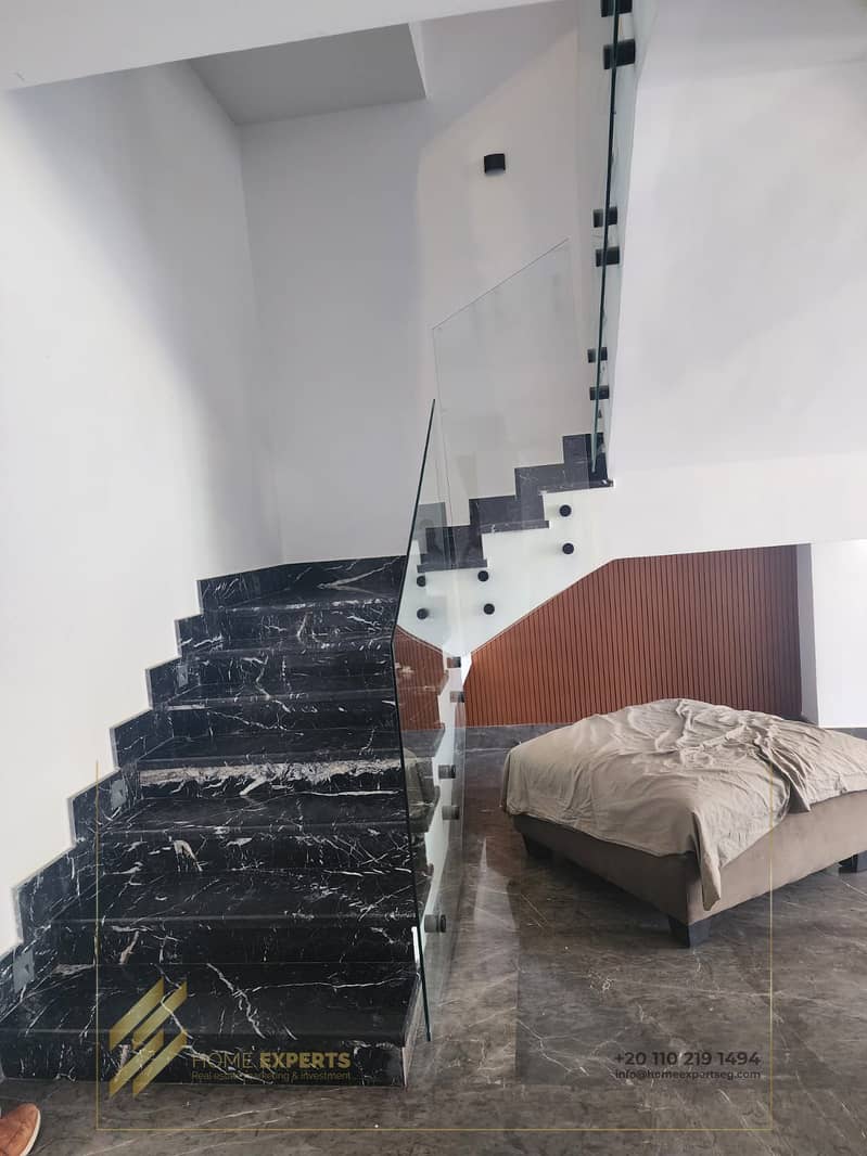 12 57cdd901-d0a1-4e03-9c80-dae2b7d6353d. jpg