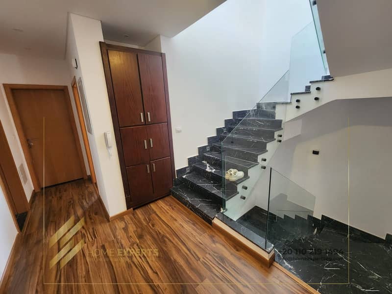 19 c7956435-e946-4a1d-9f2e-b6406ef38445. jpg