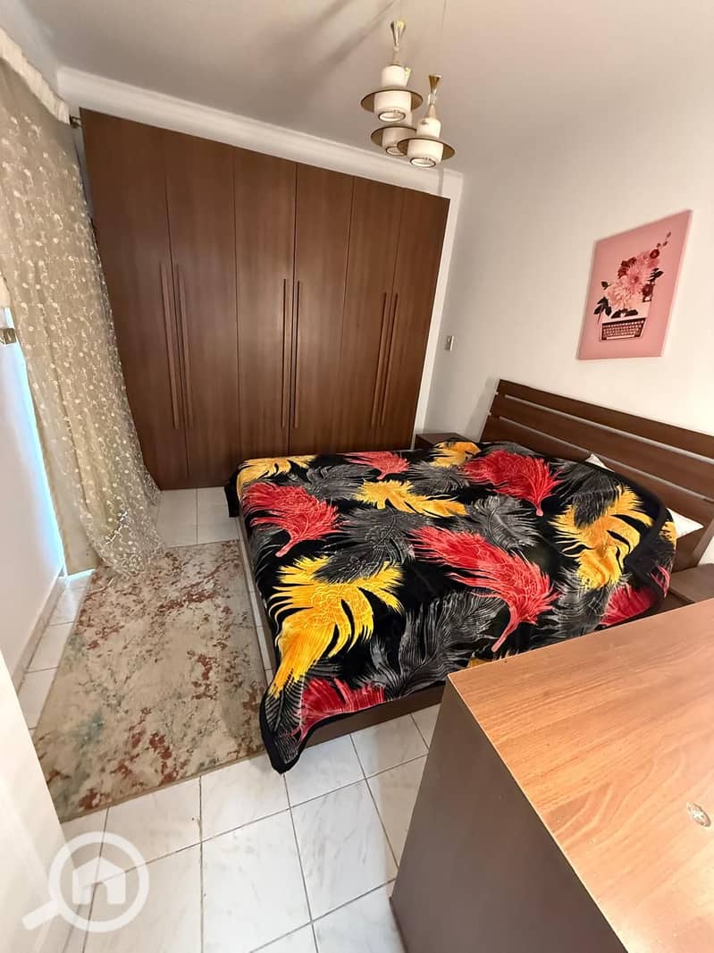 4 9338dc14-336c-41c8-af44-f59ebef81a30. jpeg