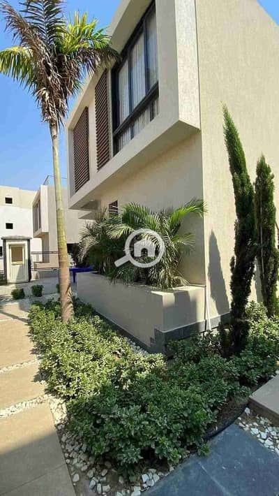 تاون هاوس 3 غرف نوم للبيع في هليوبوليس الجديدة، القاهرة - 1000490836. jpg