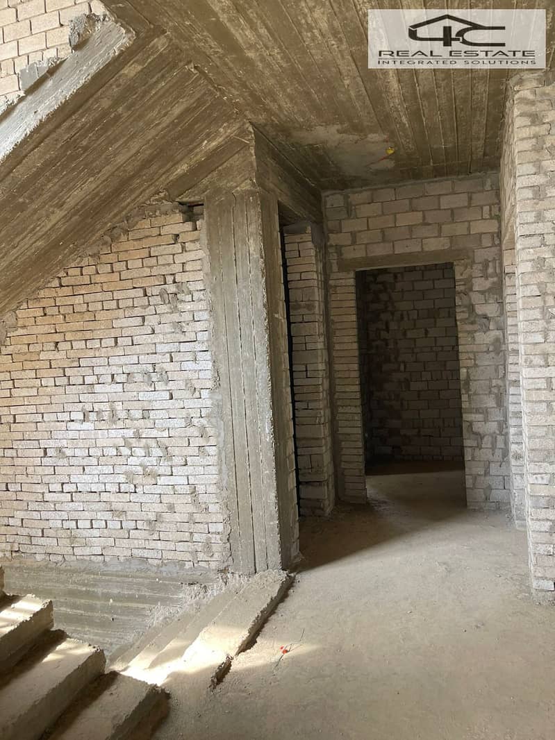 11 WhatsApp Image 2025-10-13 at 4.52. 45 PM (1). jpeg