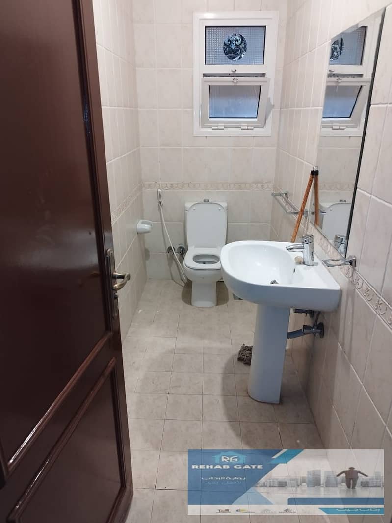 10 WhatsApp Image 2025-10-14 at 5.11. 11 PM. jpeg