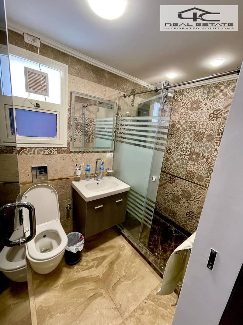 8 WhatsApp Image 2025-10-14 at 08.24. 53. jpeg