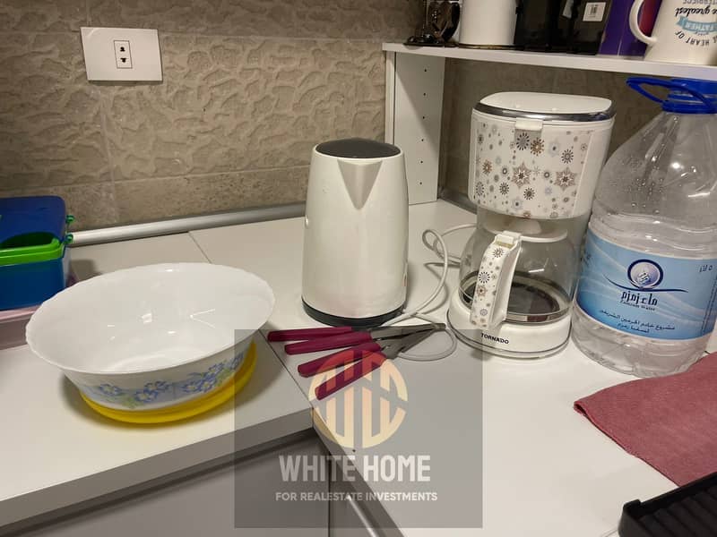 8 f2ed69ca-9a25-4d31-8e9e-1a88c493a0d3. jpeg