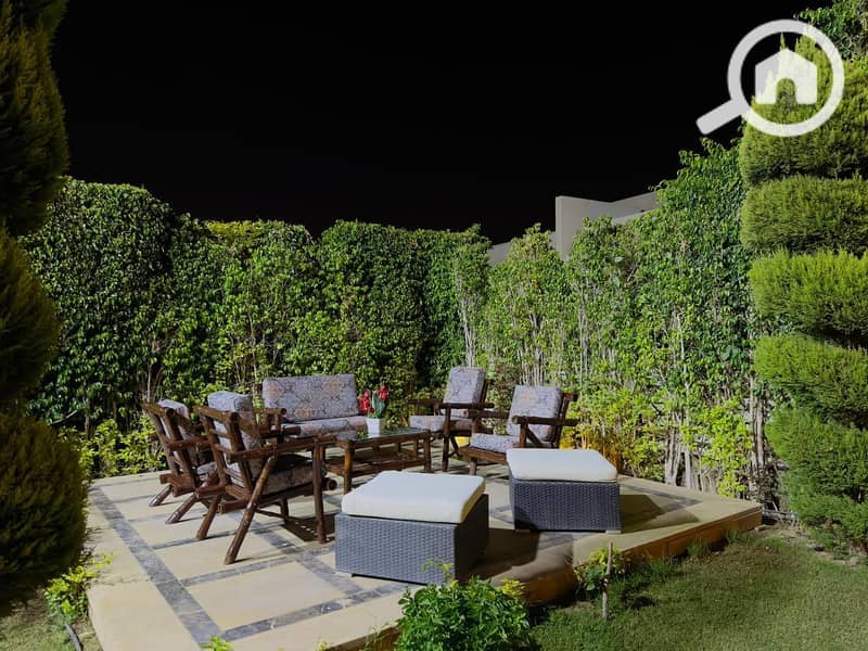 22 8a74eedd-c68e-4ee3-aaad-88a317d4c799. jpg