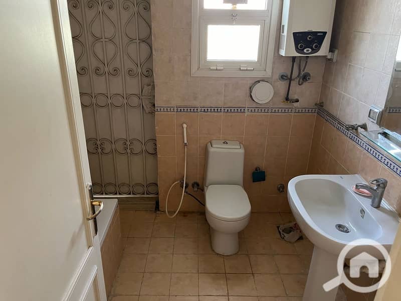 9 d22f432b-4cc7-4689-95a0-992a86f759bf. jpeg