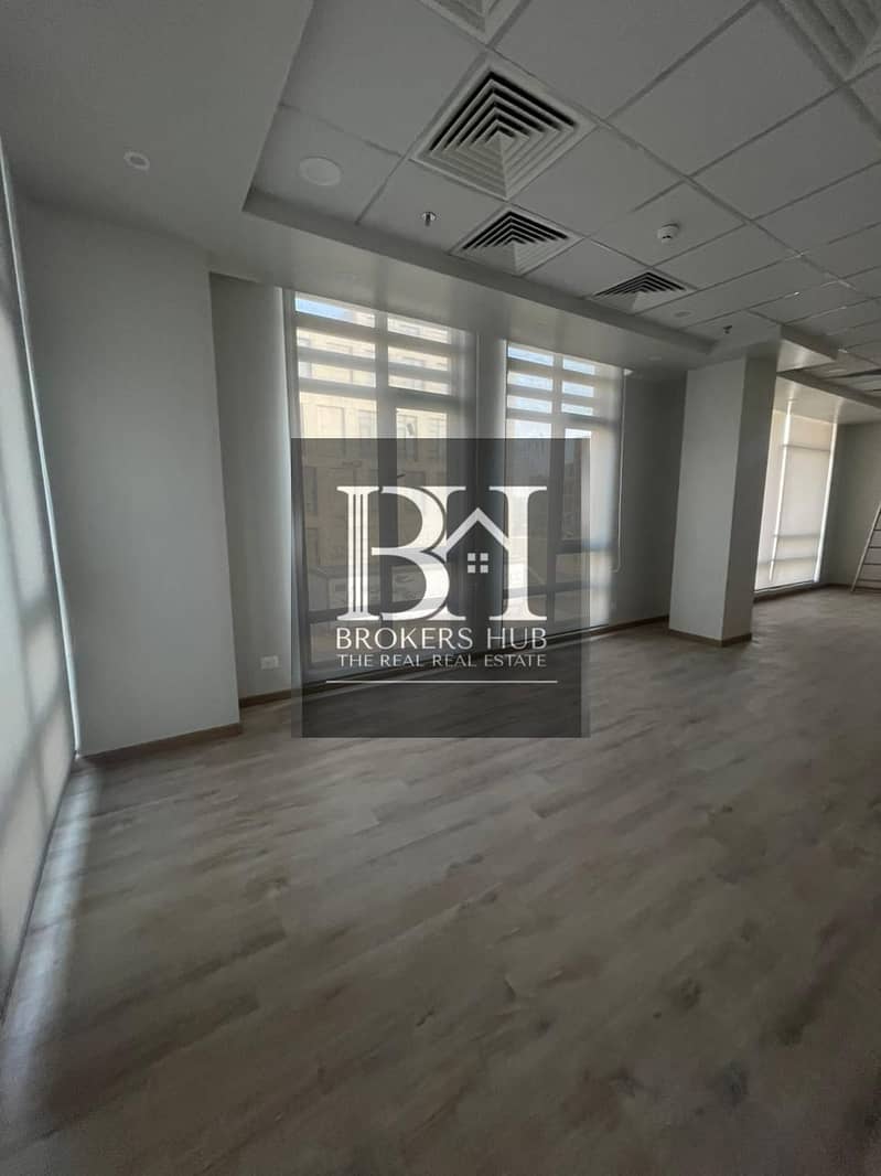 4 782bf841-3f29-4006-a824-caebb83910d2. jpeg