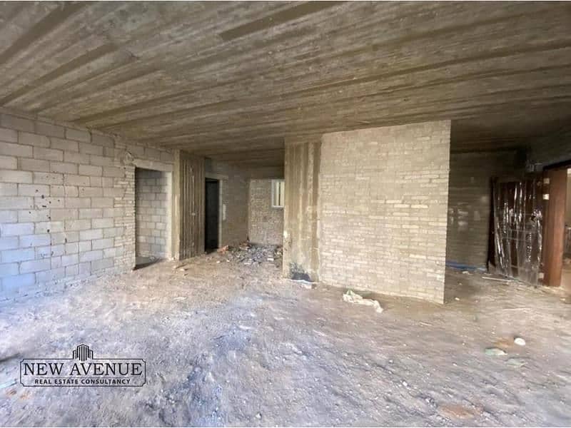 5 WhatsApp Image 2025-10-13 at 7.22. 38 PM. jpg