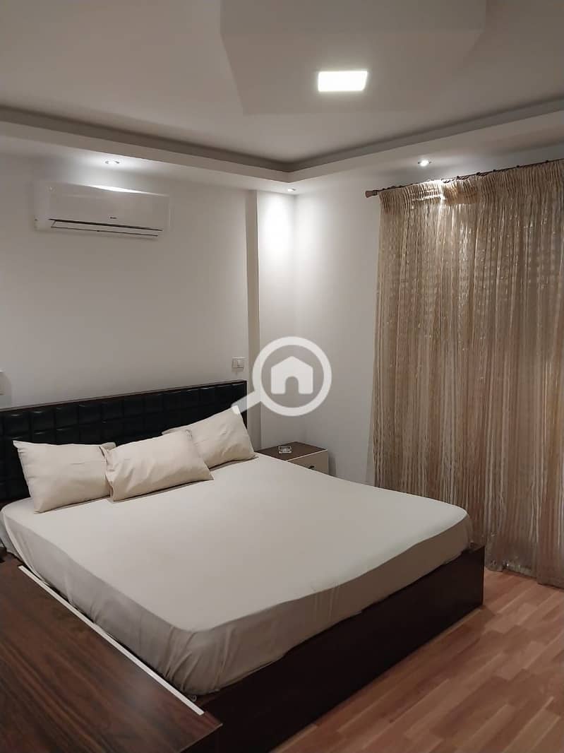 2 a3d8c8dd-a0b7-410d-a8c3-1c7a50b4289c. jpg