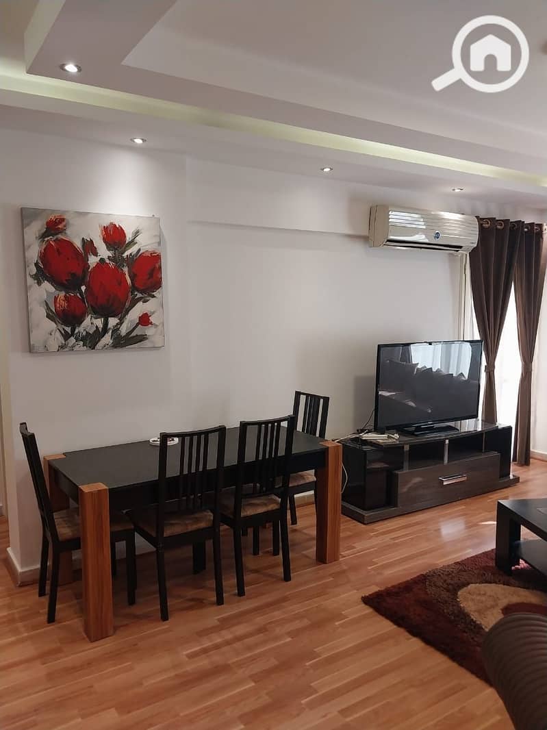 3 d8b56952-6a23-45ad-8890-7f1a19e16248. jpg