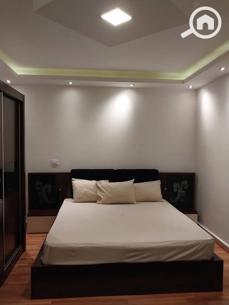 8 0ec392a1-e402-429b-bb5e-5a9567cbf6cb. jpg