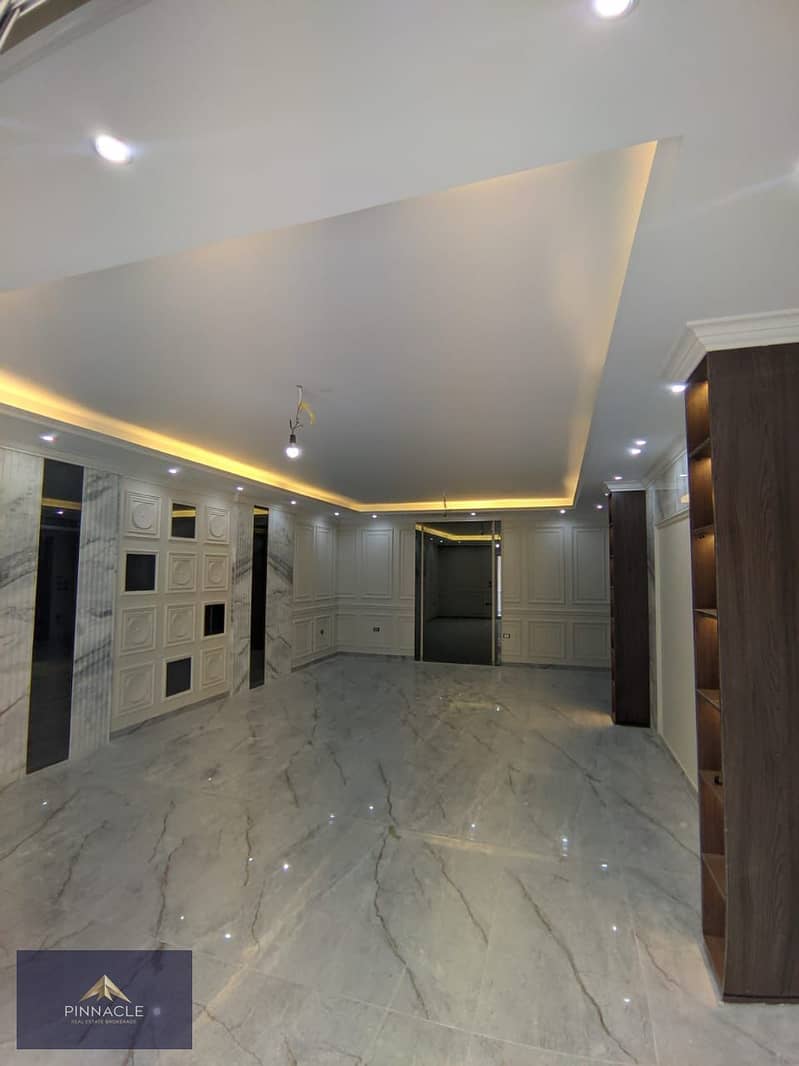 3 WhatsApp Image 2025-10-10 at 16.46. 58_2b5c3ee9. jpg