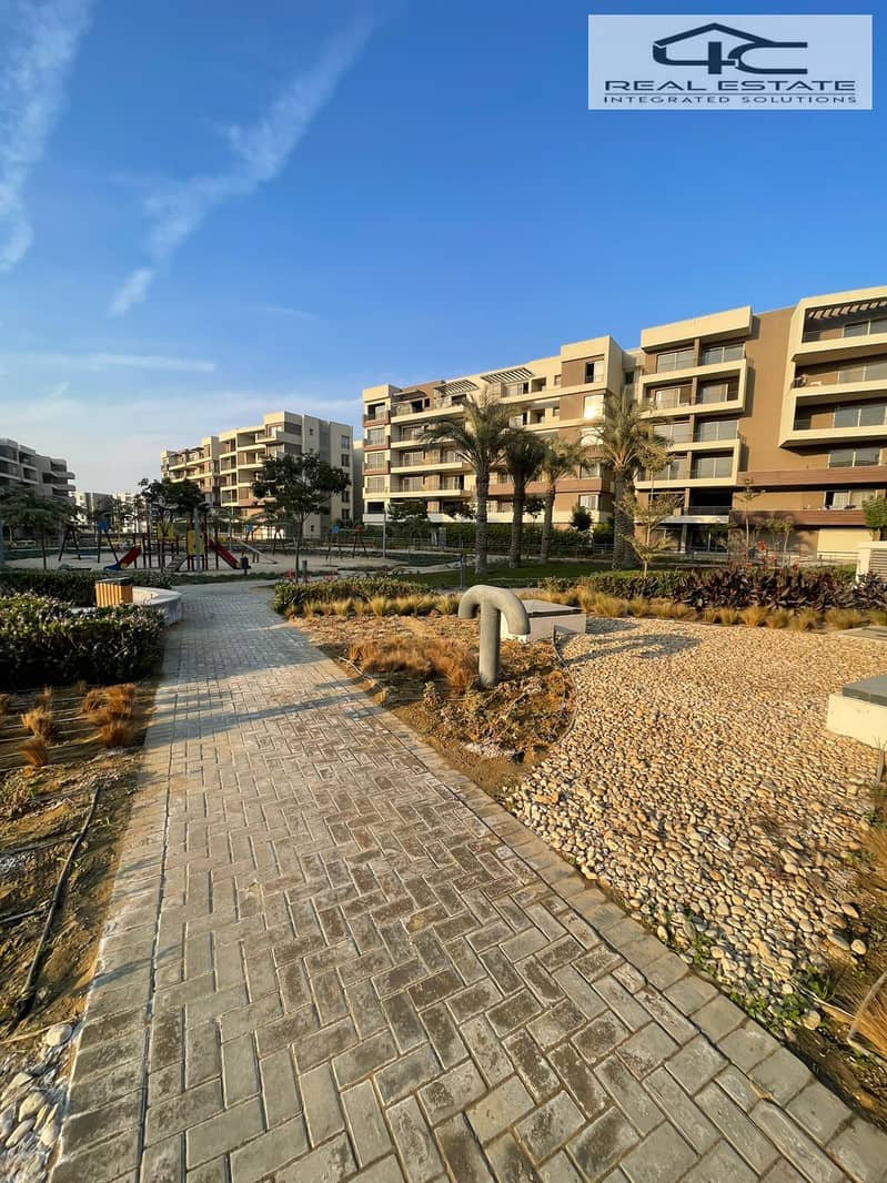 8 WhatsApp Image 2025-10-14 at 09.27. 37 (3). jpeg