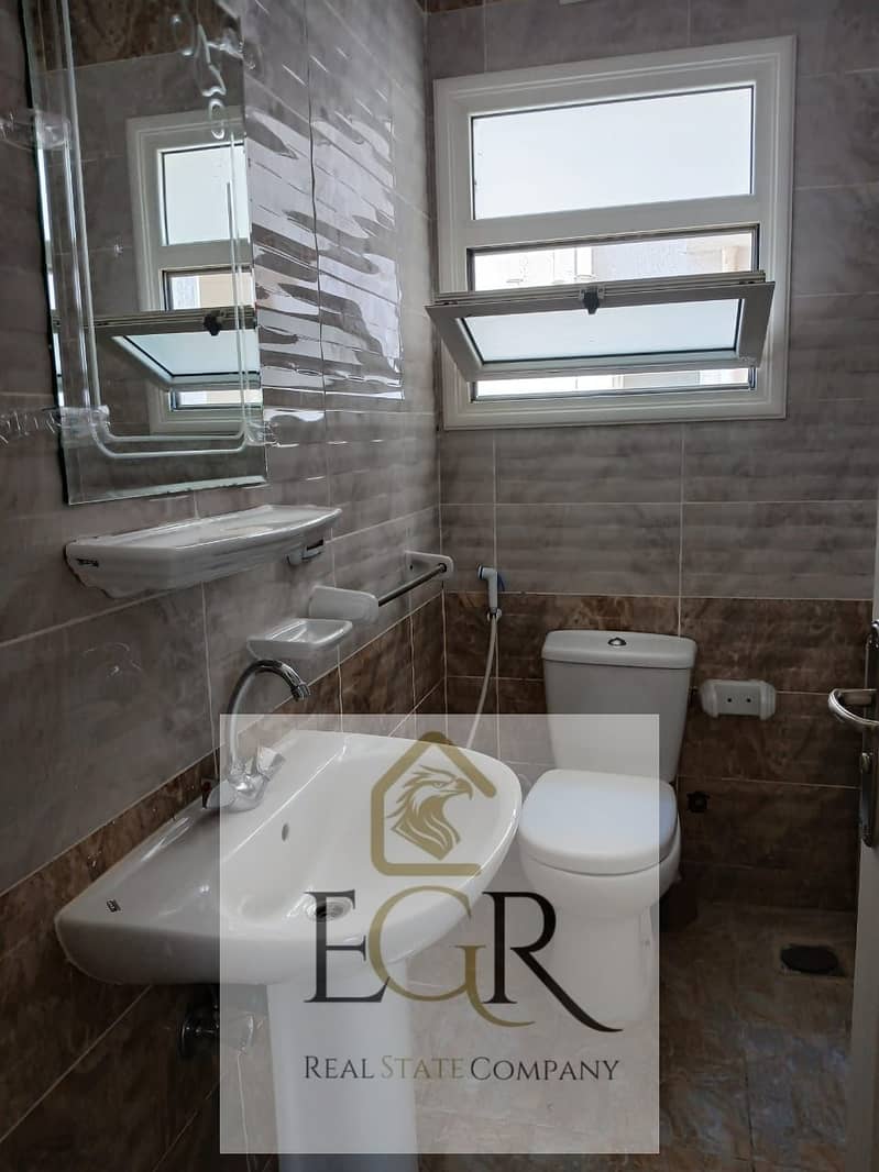 6 WhatsApp Image 2025-10-12 at 6.02. 30 PM. jpeg