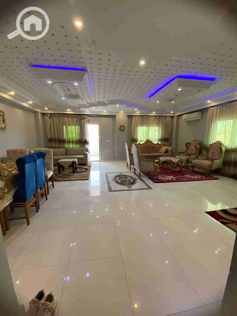 1000386714. jpg 1000386714. jpg