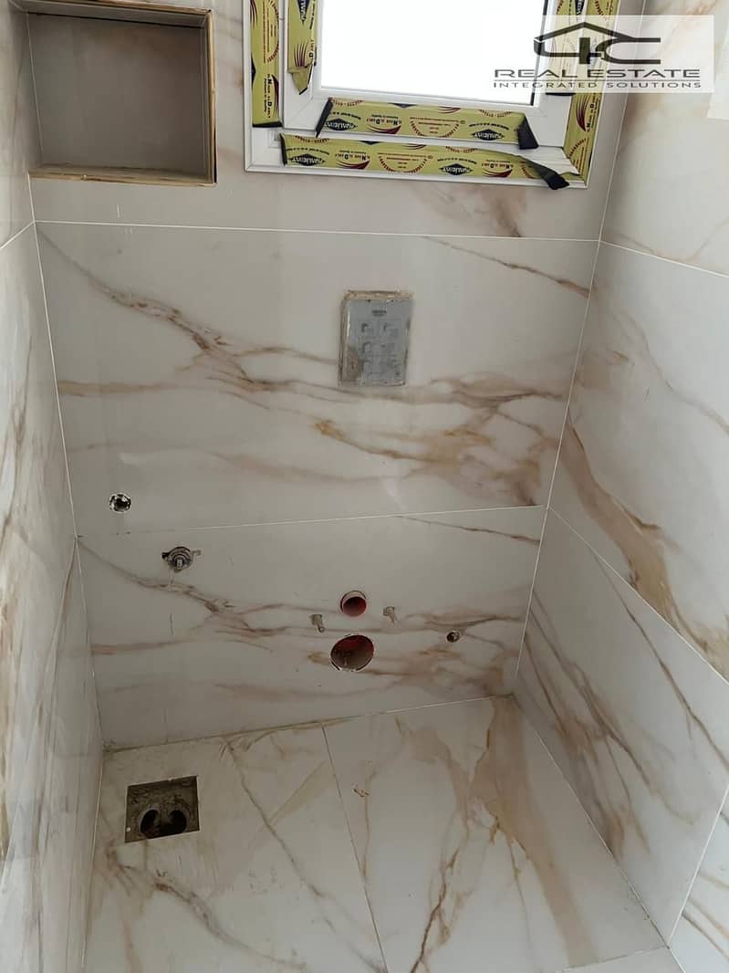 6 WhatsApp Image 2025-10-14 at 02.43. 17. jpeg