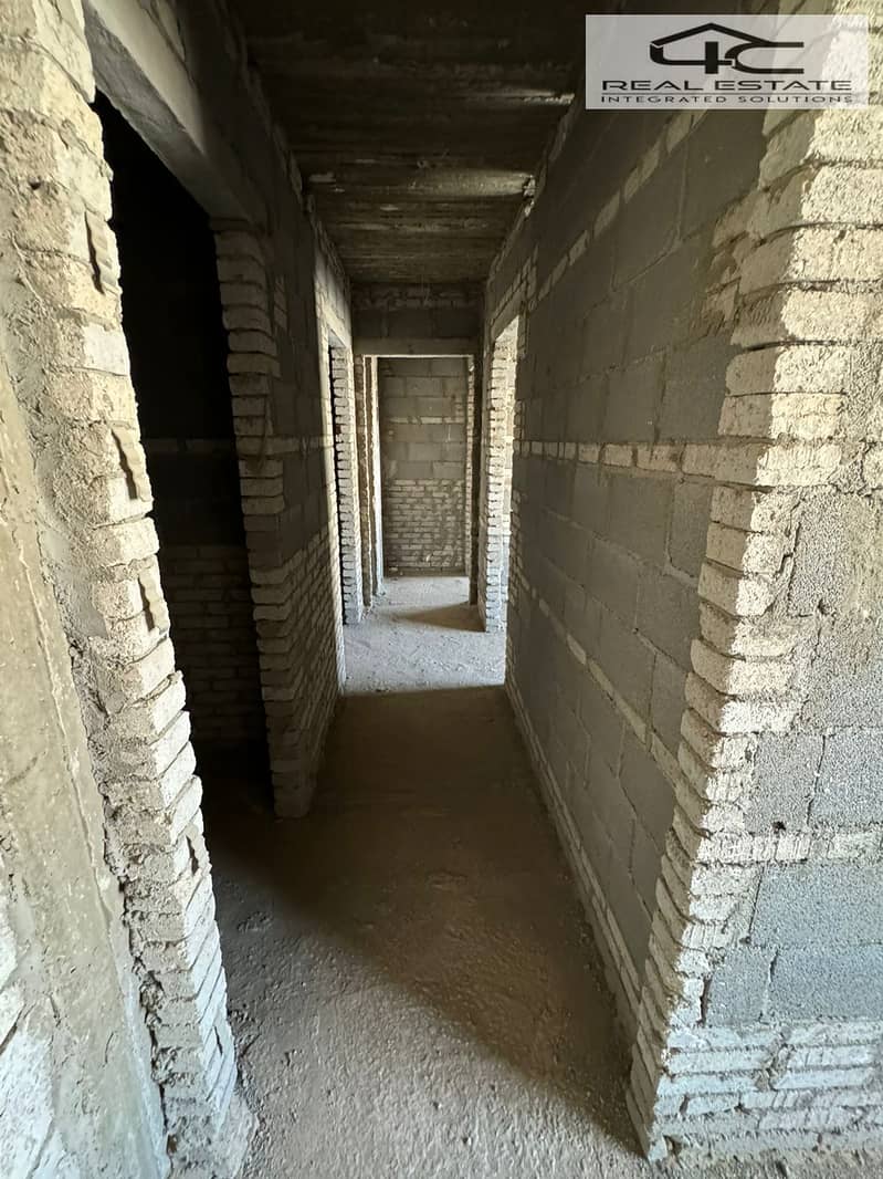 8 WhatsApp Image 2024-11-21 at 3.29. 54 PM. jpeg