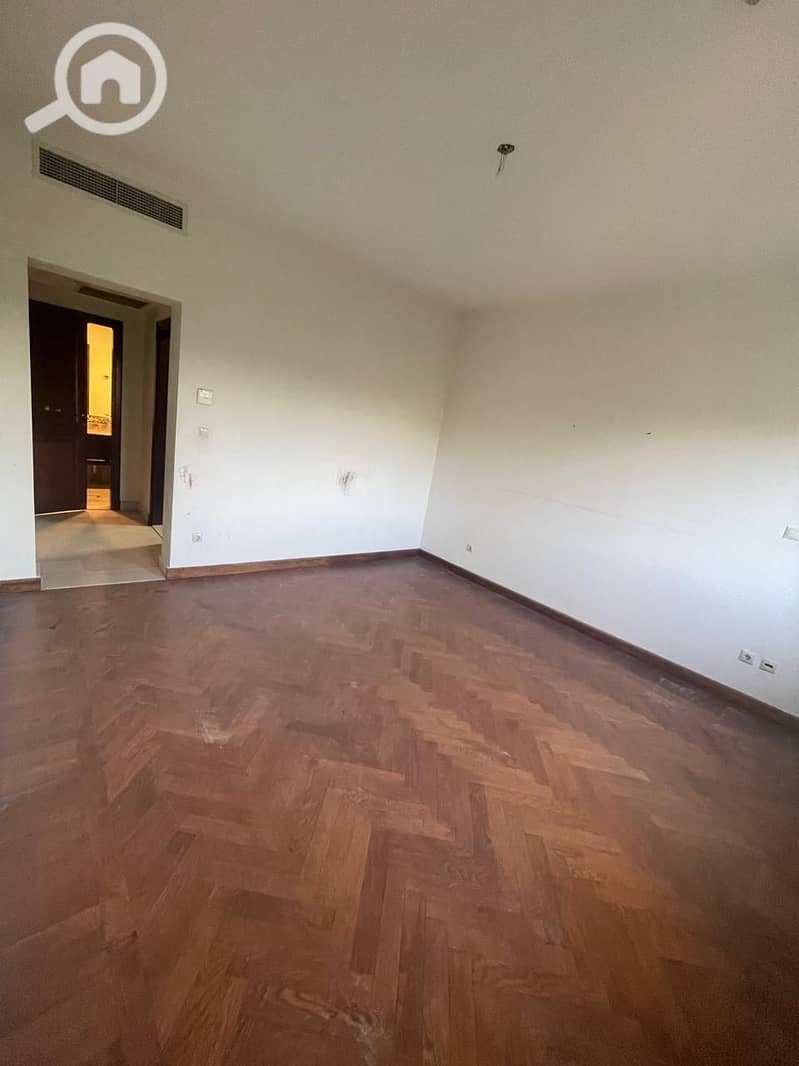 7 WhatsApp Image 2025-10-14 at 16.13. 19_0878ad84. jpg