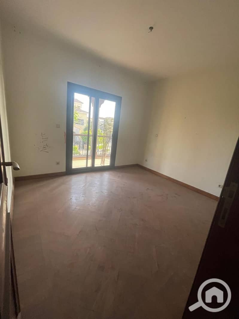 4 WhatsApp Image 2025-10-14 at 16.13. 19_12eb2c99. jpg