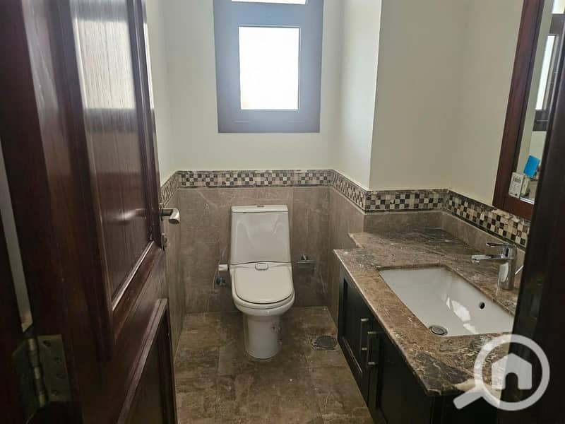 9 WhatsApp Image 2025-10-14 at 16.13. 20_c450f90f. jpg