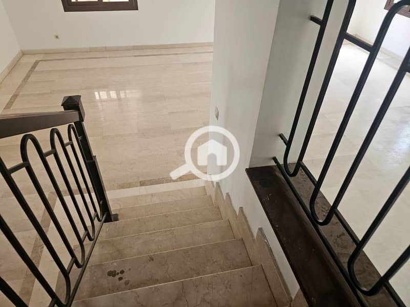 10 WhatsApp Image 2025-10-14 at 16.13. 21_123dd4d5. jpg