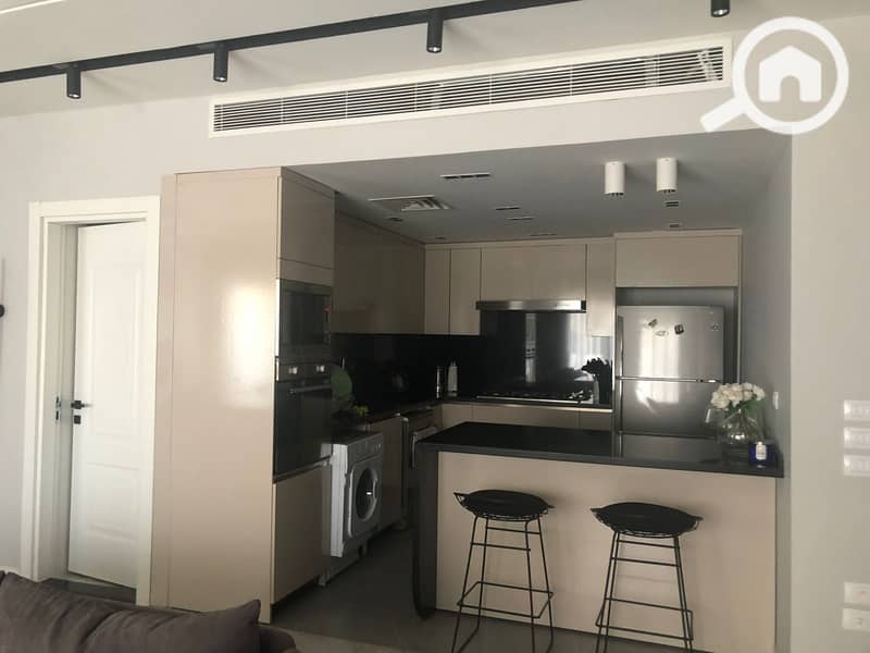 4 WhatsApp Image 2025-10-12 at 11.16. 53 PM (2). jpeg