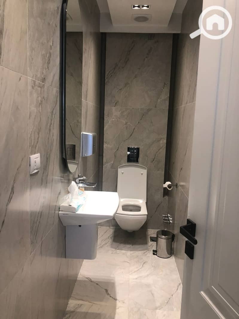 8 WhatsApp Image 2025-10-12 at 11.16. 54 PM. jpeg