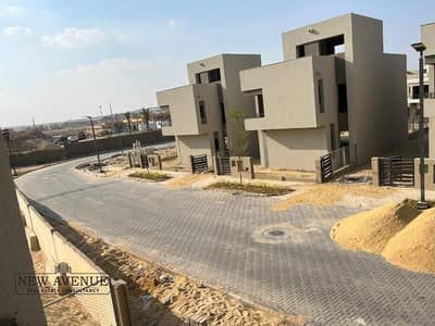 3 Bedroom Villa for Sale in 6th of October, Giza - WhatsApp Image 2025-10-14 at 6.52. 00 PM (1). jpg