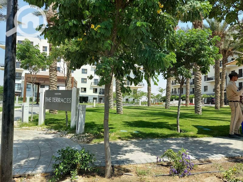 5 WhatsApp Image 2025-10-12 at 11.18. 54 PM. jpeg