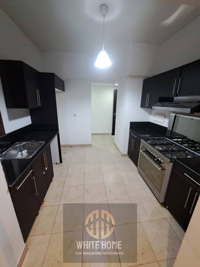 4 2337c0eb-d72e-458b-84b6-cf18bf4e354c. jpeg