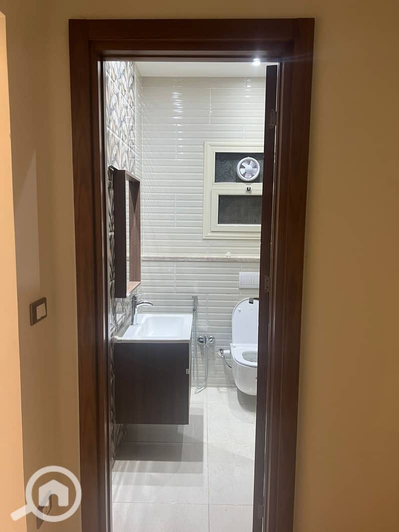 9 WhatsApp Image 2025-10-12 at 11.19. 57 PM. jpeg