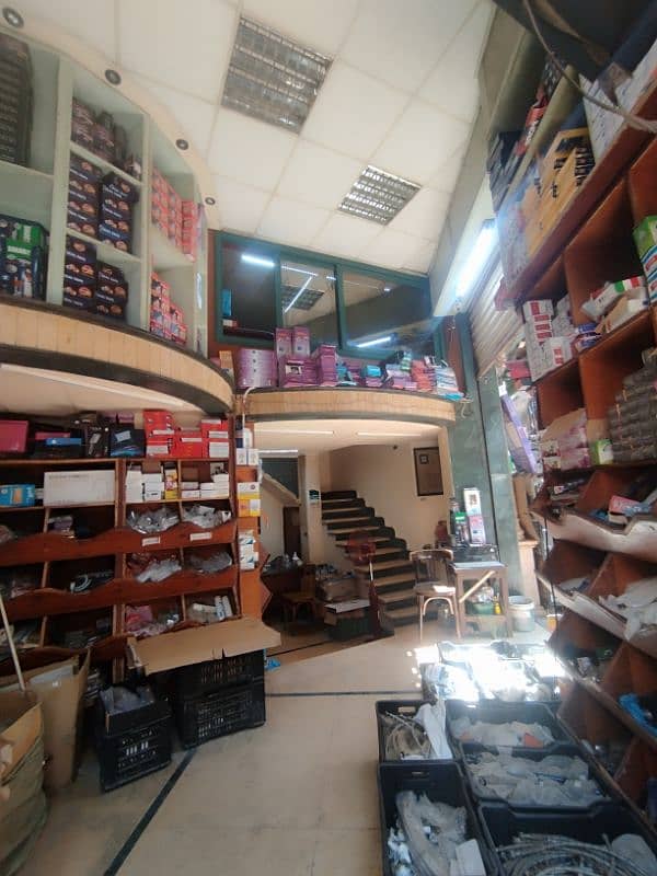 فرصة لن تتكرر نصف محل بأكبر سوق تجاري بالمنشية فرصة لن تتكرر نصف محل بأكبر سوق تجاري بالمنشية