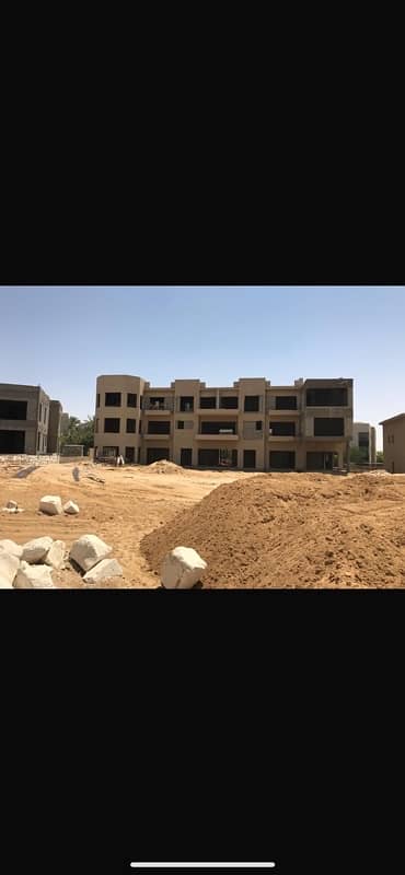 10 Bedroom Villa for Sale in New Cairo, Cairo - اقل سعر فيلا في قاطميه ديونز صف اول علي الجولف 2000م مباني