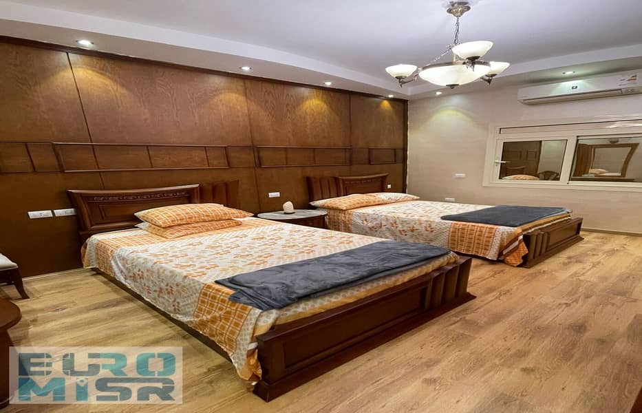 4 WhatsApp Image 2025-09-23 at 4.41. 55 PM (3). jpeg