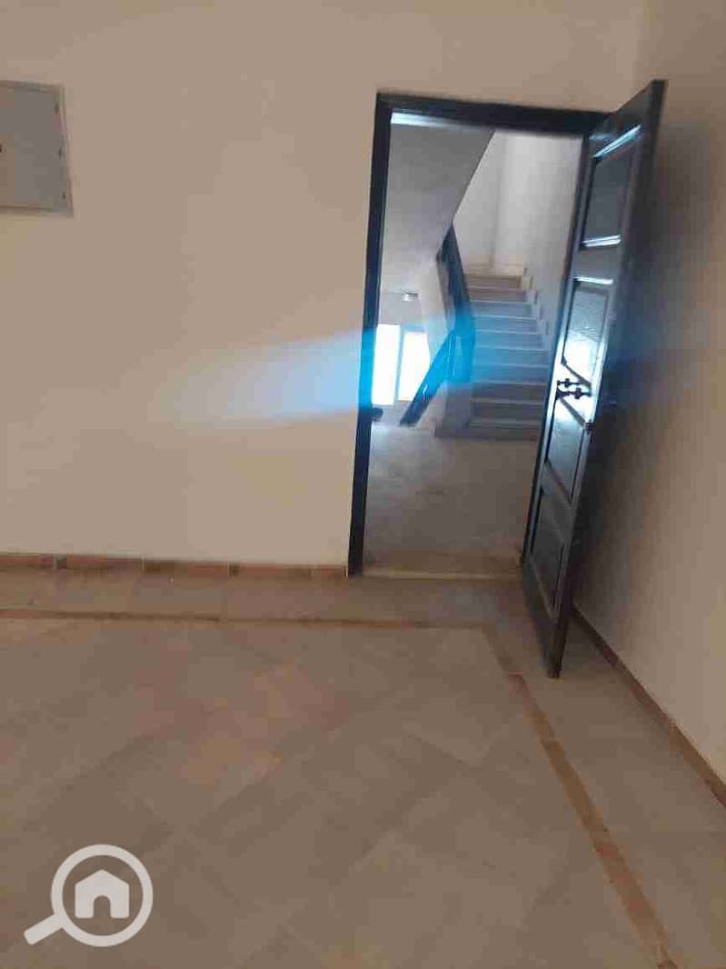 3 1000058798. jpg