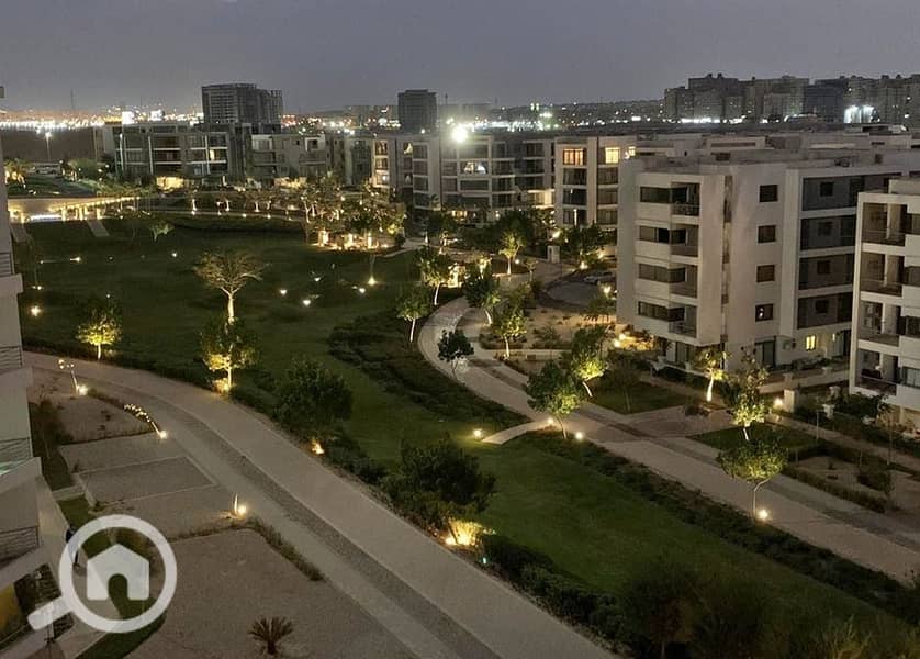 8 415789913_1545540966270945_47238258944162310_n. jpg