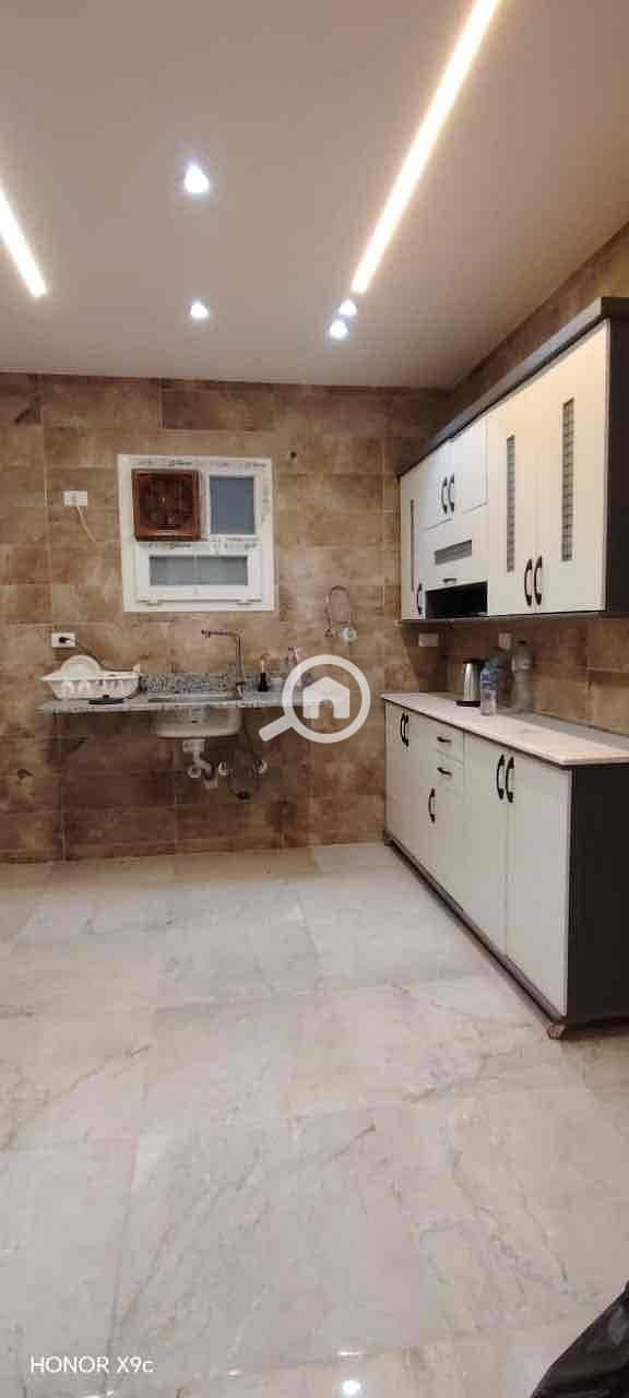 6 f94eb643-4a3d-4936-bdaf-07c9c48af17e. jpg