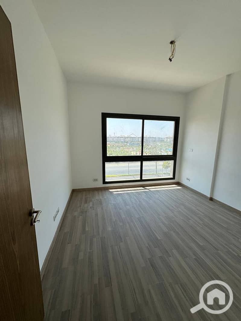 8 535021356_1481344482942862_88173374539896465_n. jpg