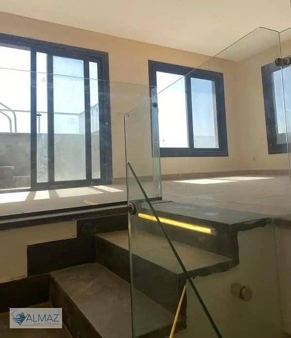 8 WhatsApp Image 2025-10-04 at 12.14. 24 PM. jpeg