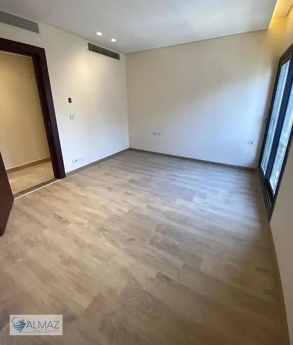 9 WhatsApp Image 2025-10-04 at 12.14. 27 PM. jpeg