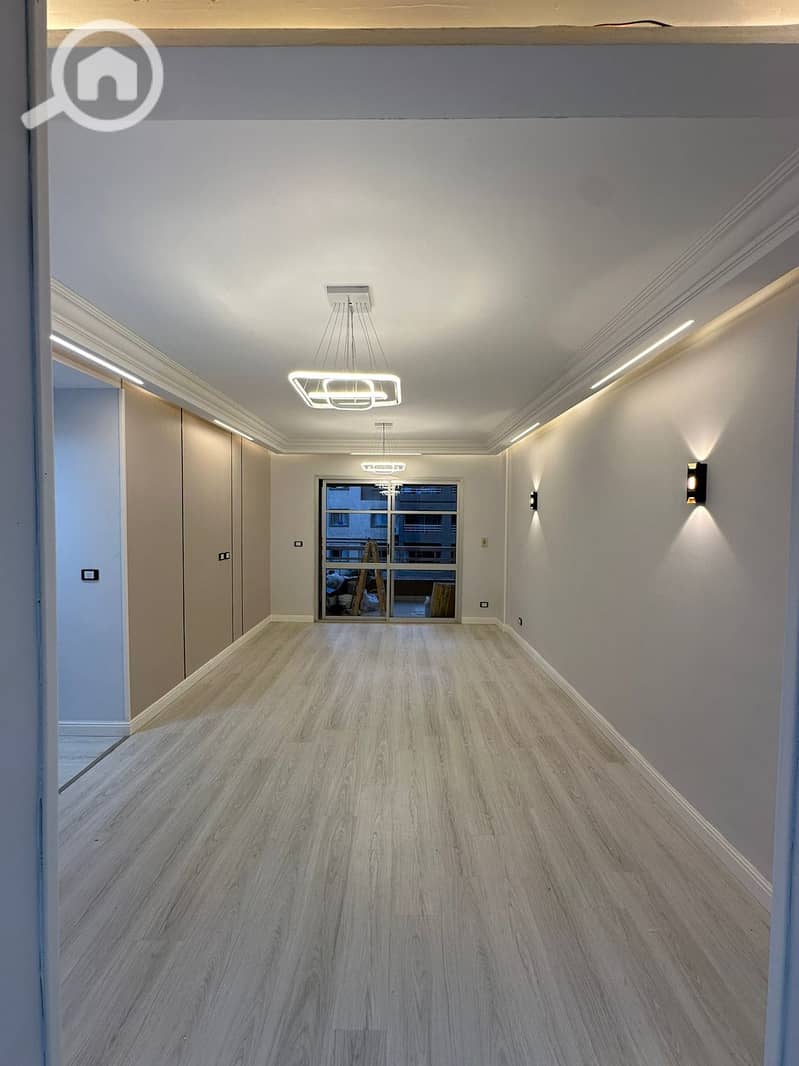 2 6853799e-f076-419a-9692-a145775f9ca6. jpg